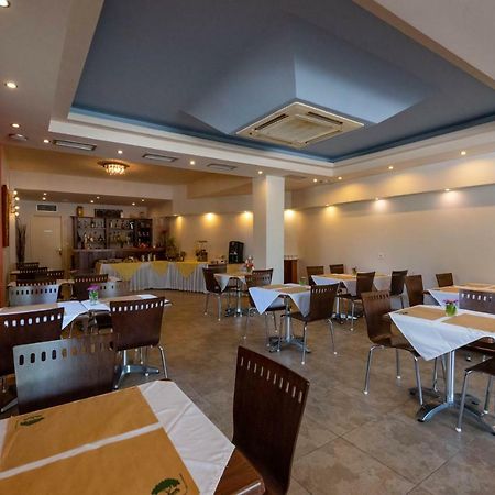Theoxenia Hotel Apartments Chrani Exterior foto