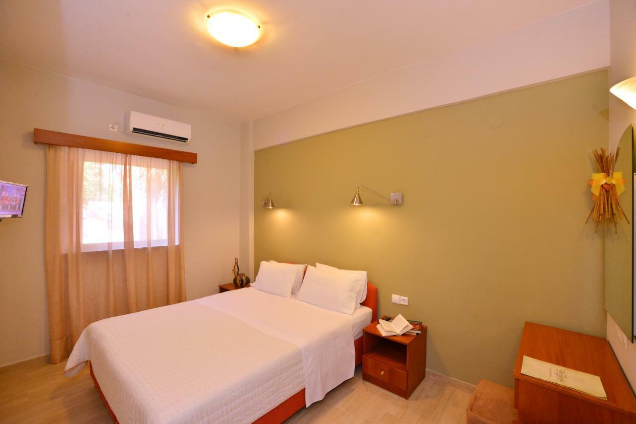 Theoxenia Hotel Apartments Chrani Exterior foto